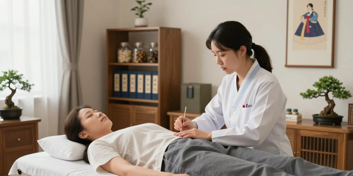Expert treatment at 수원교통사고한의원 with acupuncture for recovery.